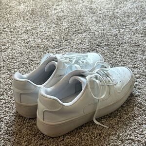 NOBO White Women's Sneakers